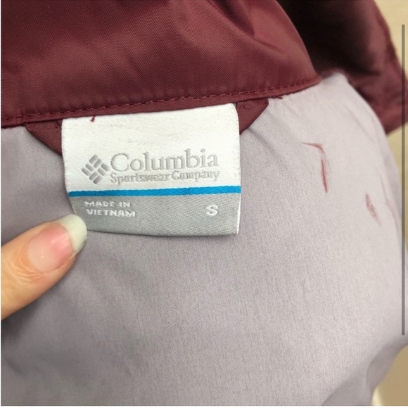 Columbia Wind Breaker Size S - Picture 3 of 3